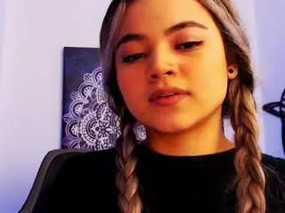 Scarletthudsson  live sex cam