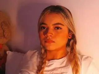 Scarletthudsson  live sex cam