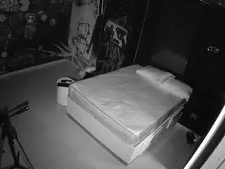 Voyeurcam-casa-salsa-disturbed  live sex cam