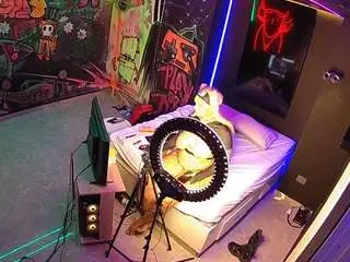 Voyeurcam-casa-salsa-disturbed  live sex cam