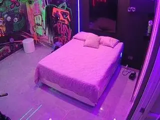 Voyeurcam-casa-salsa-disturbed  live sex cam