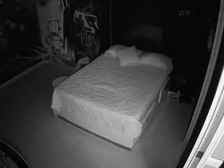 Voyeurcam-casa-salsa-disturbed  live sex cam