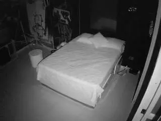 Voyeurcam-casa-salsa-disturbed  live sex cam