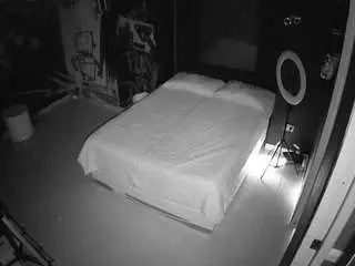 Voyeurcam-casa-salsa-disturbed  live sex cam
