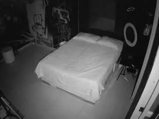 Voyeurcam-casa-salsa-disturbed  live sex cam