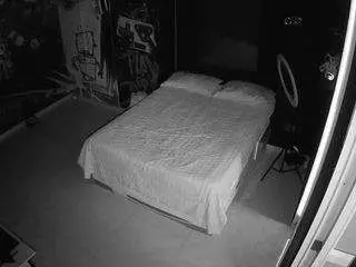 Voyeurcam-casa-salsa-disturbed  live sex cam