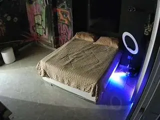 Voyeurcam-casa-salsa-disturbed  live sex cam
