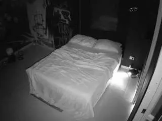 Voyeurcam-casa-salsa-disturbed  live sex cam