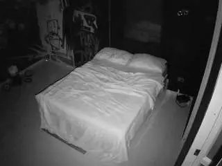 Voyeurcam-casa-salsa-disturbed  live sex cam