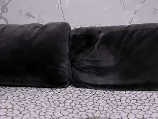 Amberhotqueen  live sex cam