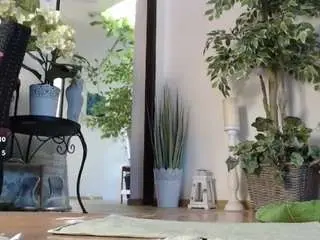 Squirtmania  live sex cam