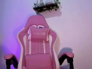 Alicesimpson1  live sex cam