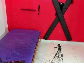 Bdsmforever18  live sex cam
