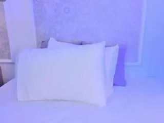 Desireee-e  live sex cam