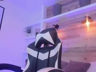 Desireee-e  live sex cam