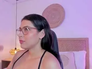Desireee-e  live sex cam