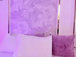 Desireee-e  live sex cam