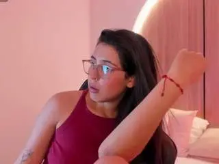 Desireee-e  live sex cam