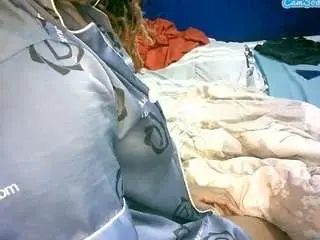 Hornyvibesx  live sex cam