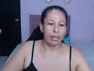 Martina-miilf  live sex cam