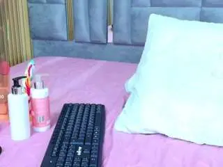 Veronicaroose  live sex cam