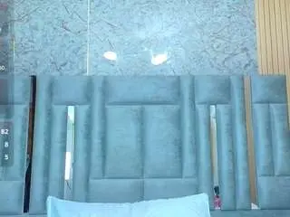 Veronicaroose  live sex cam