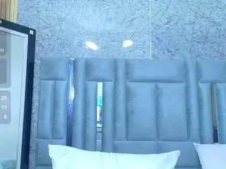 Veronicaroose  live sex cam