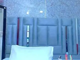 Veronicaroose  live sex cam