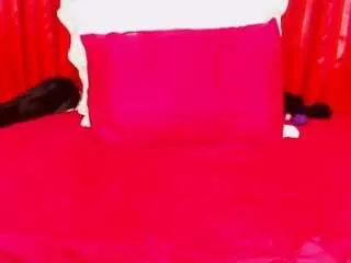 Divinebooty93  live sex cam