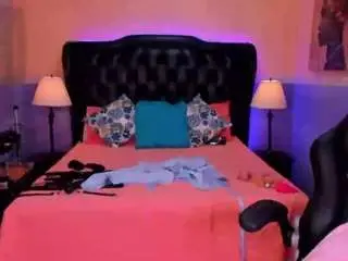 Lily-addams  live sex cam