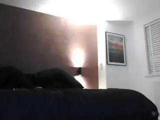 Preciousmilf  live sex cam