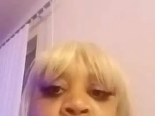 Slipperychocolate23  live sex cam