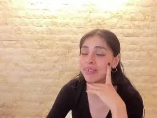 Annie-shine  live sex cam