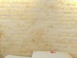 Annie-shine  live sex cam