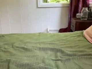 Bluethevirgo  live sex cam
