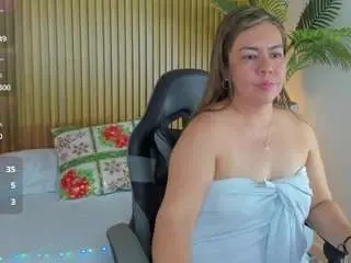 Nahia-13  live sex cam