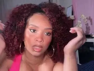 Sashaishere  live sex cam