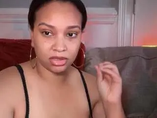 Sashaishere  live sex cam