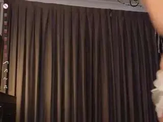 Paulinaholloway  live sex cam