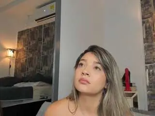 Shofia-vega  live sex cam