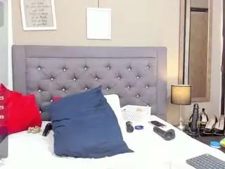 Victoriamilf  live sex cam
