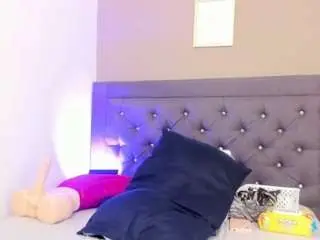 Victoriamilf  live sex cam