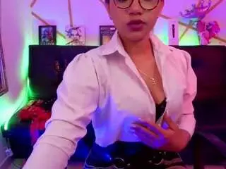 Ise-lunny  live sex cam