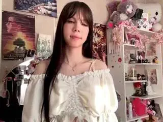 Joniefinnin  live sex cam