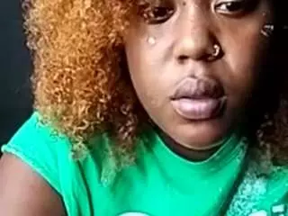 Juicyassmermaid  live sex cam