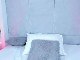 Miacollson  live sex cam