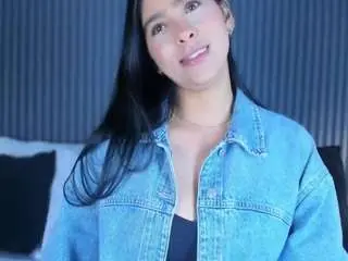 Miacollson  live sex cam