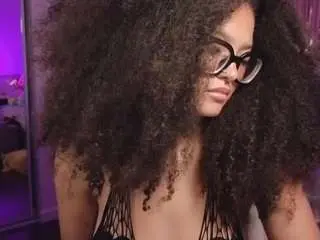 Ambervalxox  live sex cam