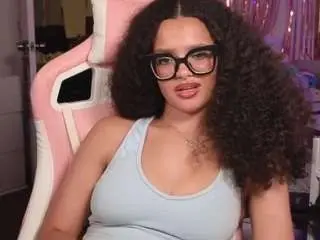 Ambervalxox  live sex cam