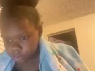 Chocxobunny  live sex cam